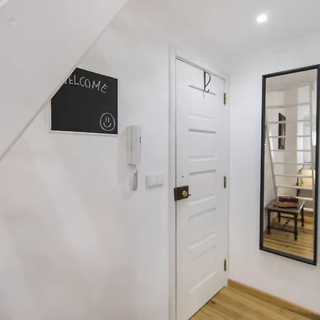 Vintage Flat In Graca Lisboa